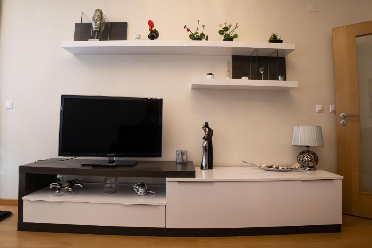 Lovely Apartment Near Airport And Nations Park, With Garage Loures Exteriér fotografie