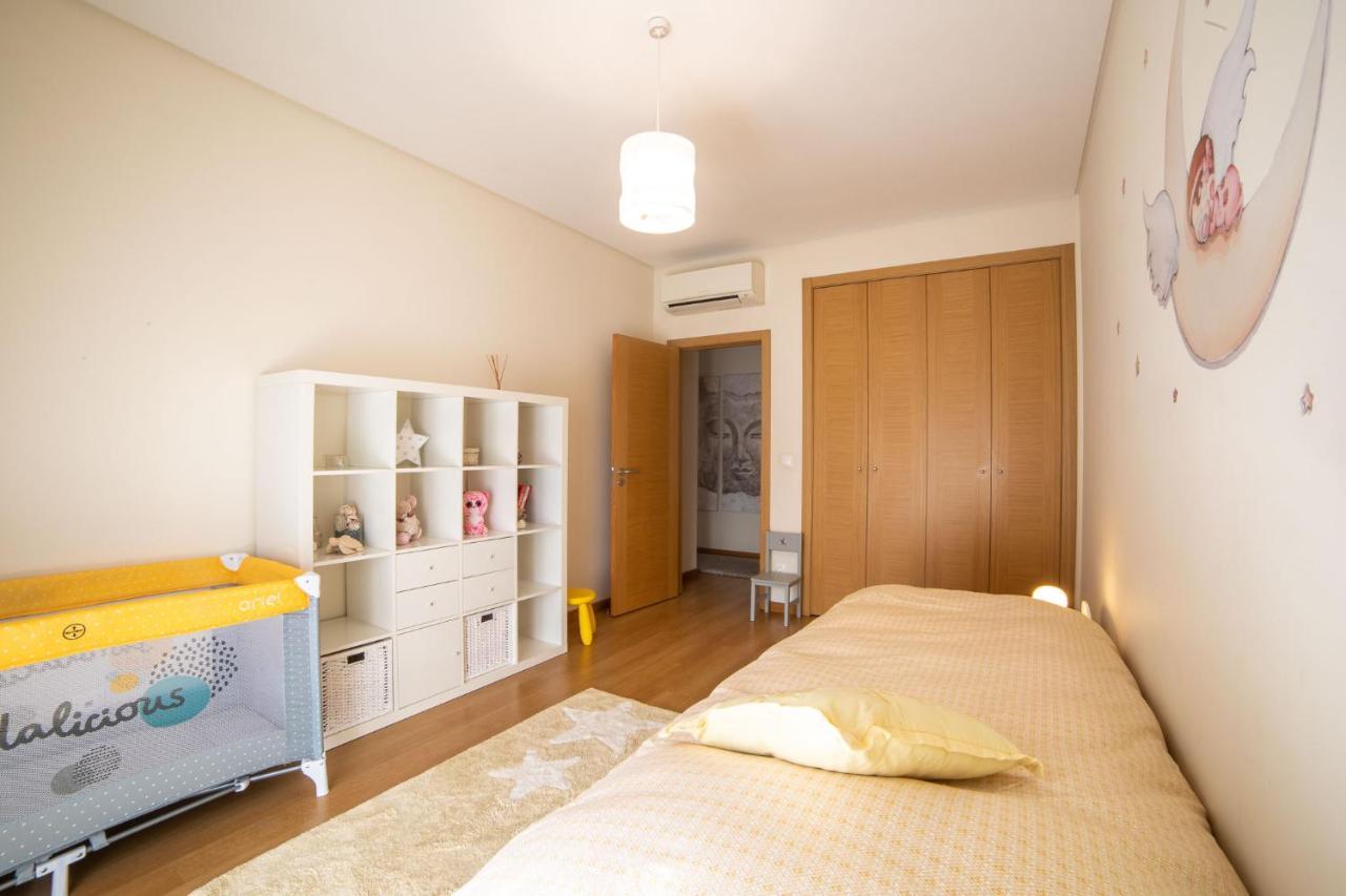 Lovely Apartment Near Airport And Nations Park, With Garage Loures Exteriér fotografie