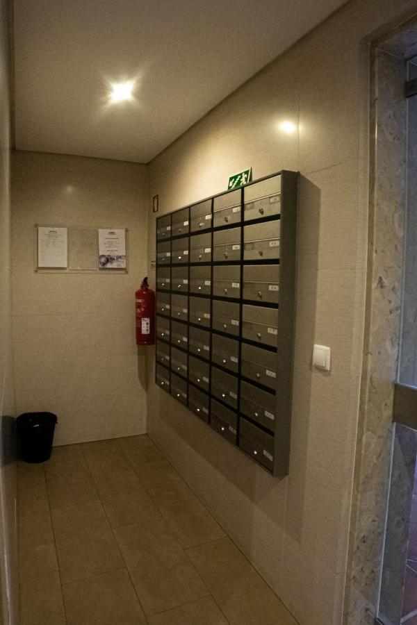 Lovely Apartment Near Airport And Nations Park, With Garage Loures Exteriér fotografie